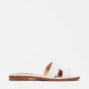 Steve Madden Hadyn Sandals in White Leather | VERY SLIGHTLY USED